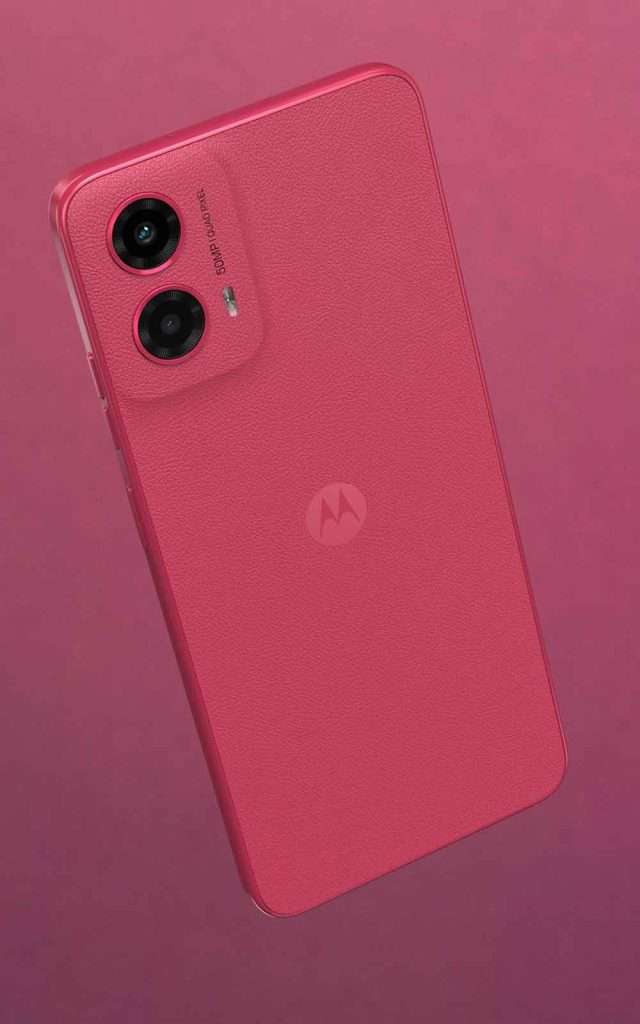 Motorola Moto G45 color rosa cámara trasera diseño